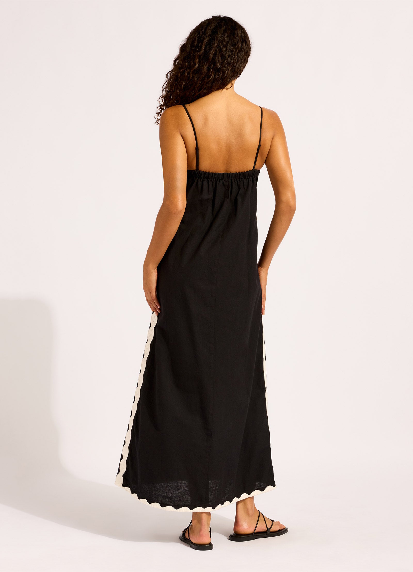 Bandeau Maxi Dress - Black view 3