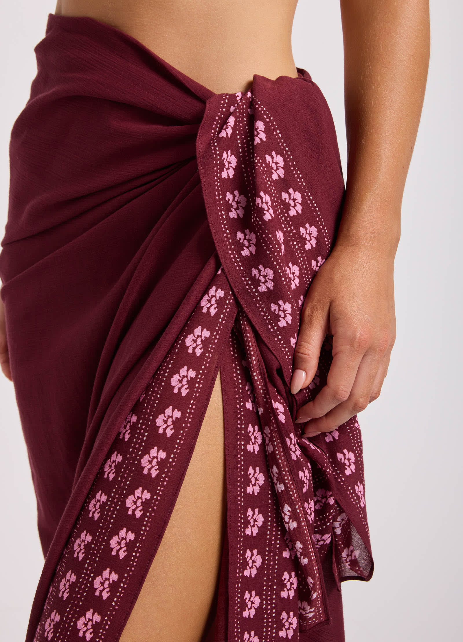 Batik Bloom Woodblock Sarong - Dark Burgundy view 4