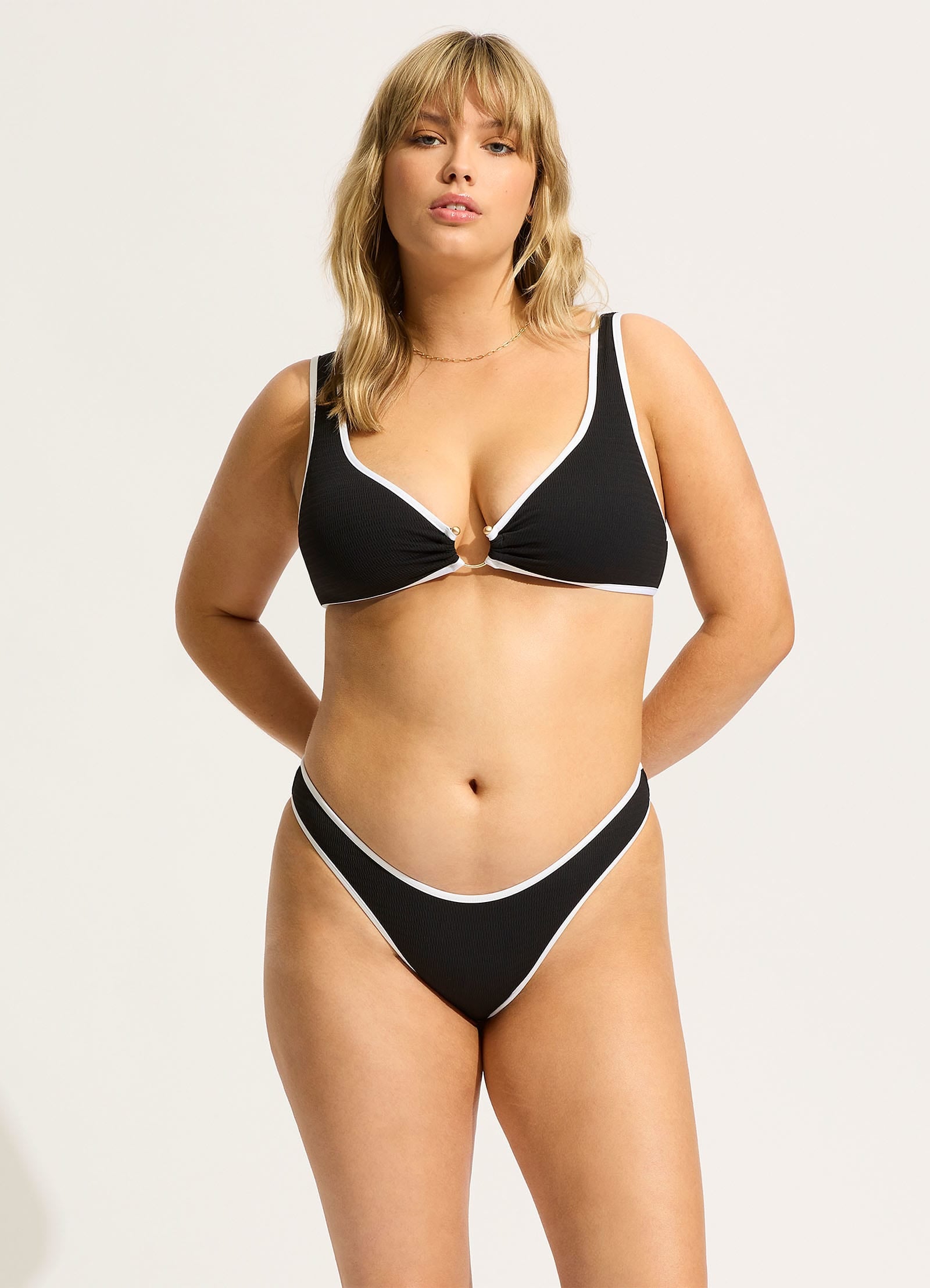 Beach Bound Ring Front Tank Bikini Top - Black - Black view 7