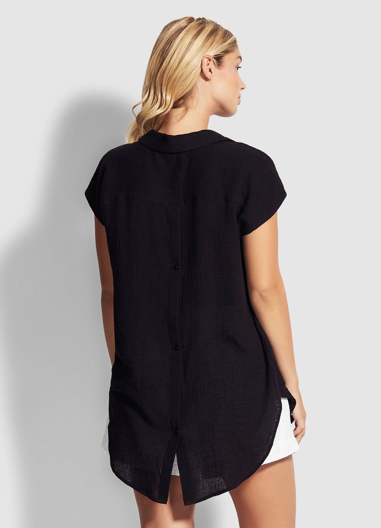 Beach Edit Sleeveless Beach Shirt - Black - Black view 3