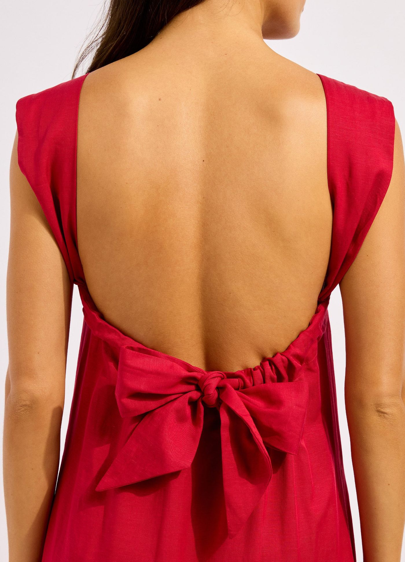 Beachedit Tie Back Maxi Dress - Cosmo Red view 4
