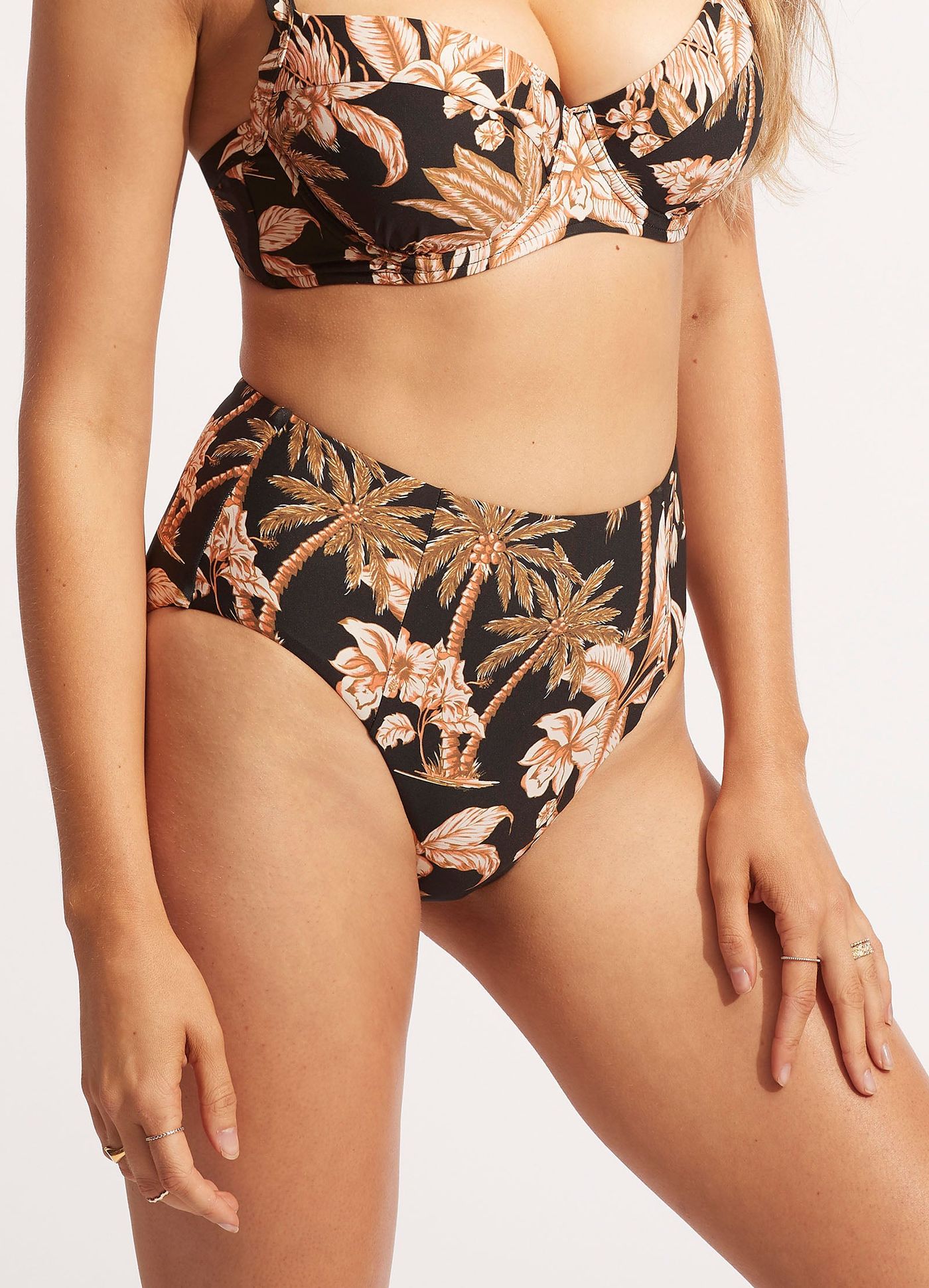 Castaway High Waisted Bikini Bottom - Black - Black view 4