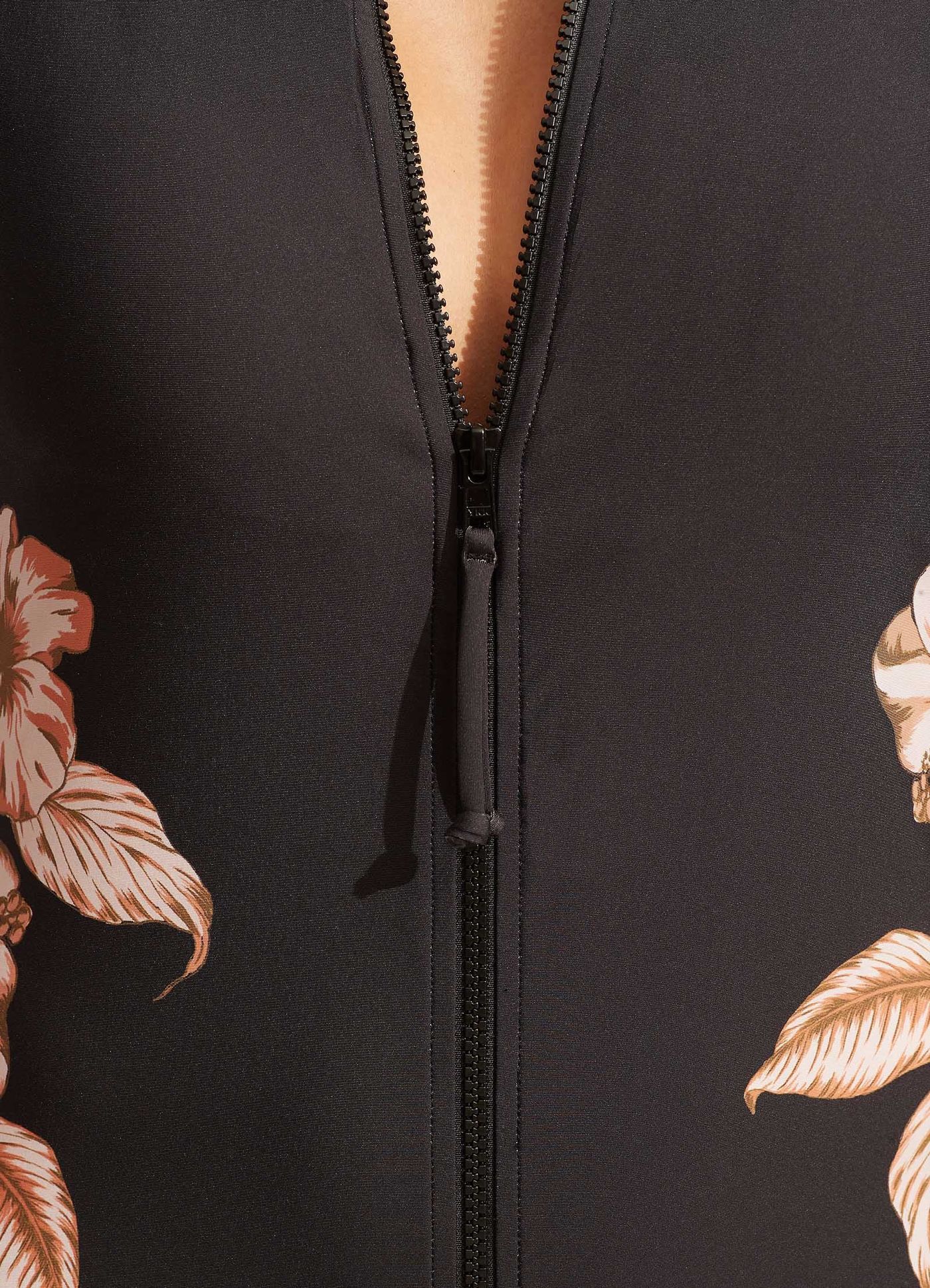 Castaway Long Sleeve Sunvest - Black - Black view 5