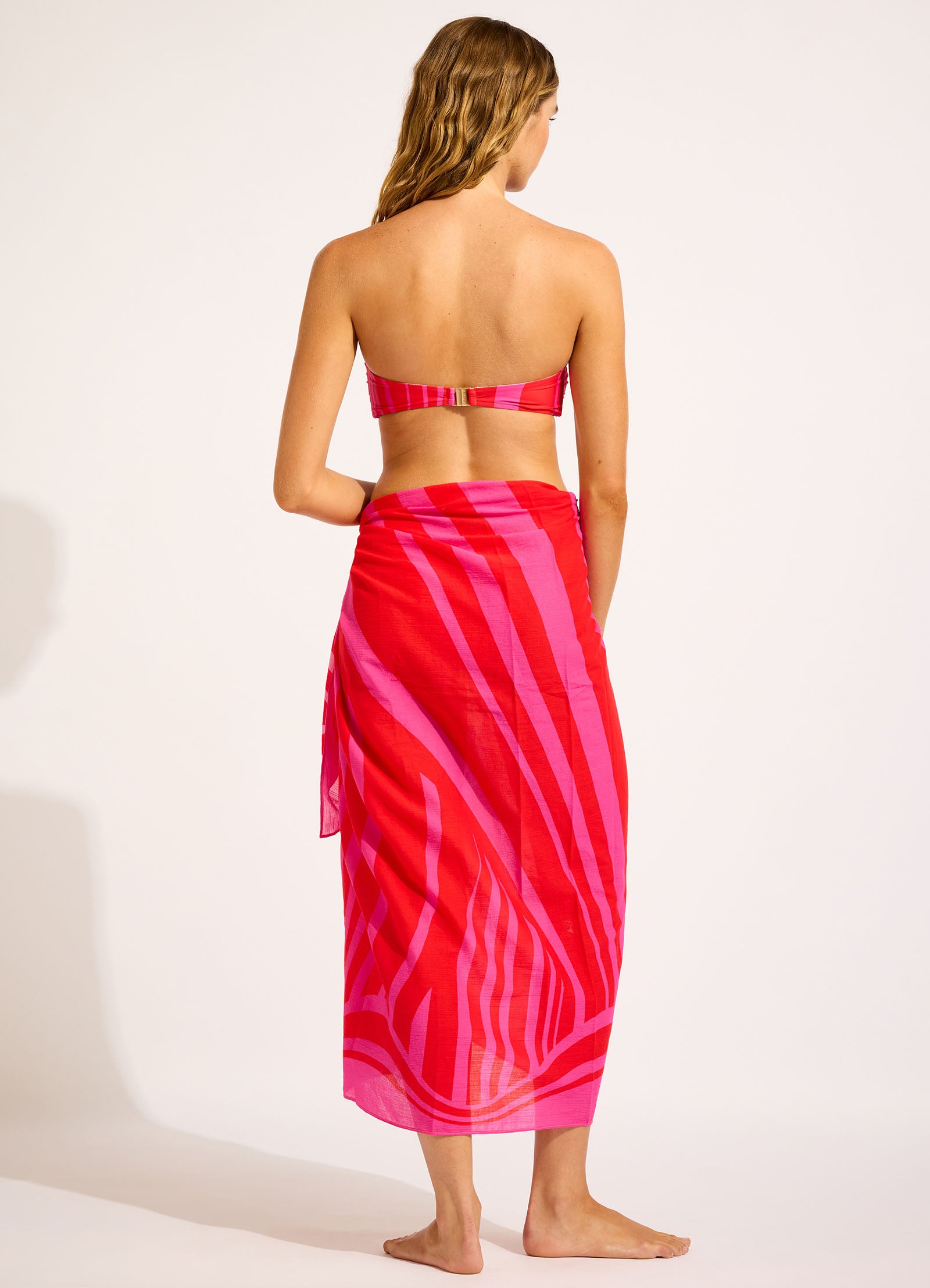 Coastline Sarong - Flame view 3