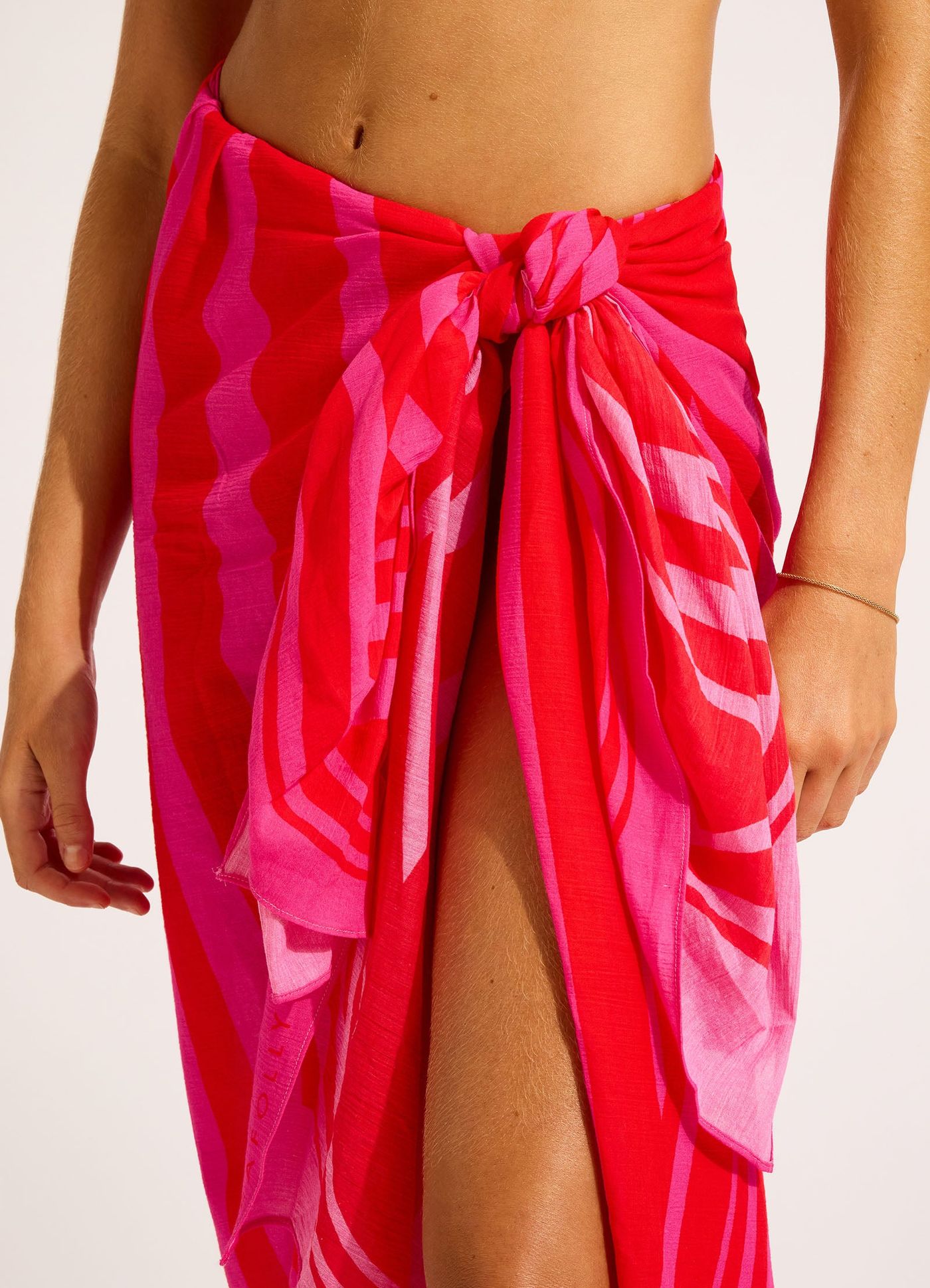 Coastline Sarong - Flame view 4