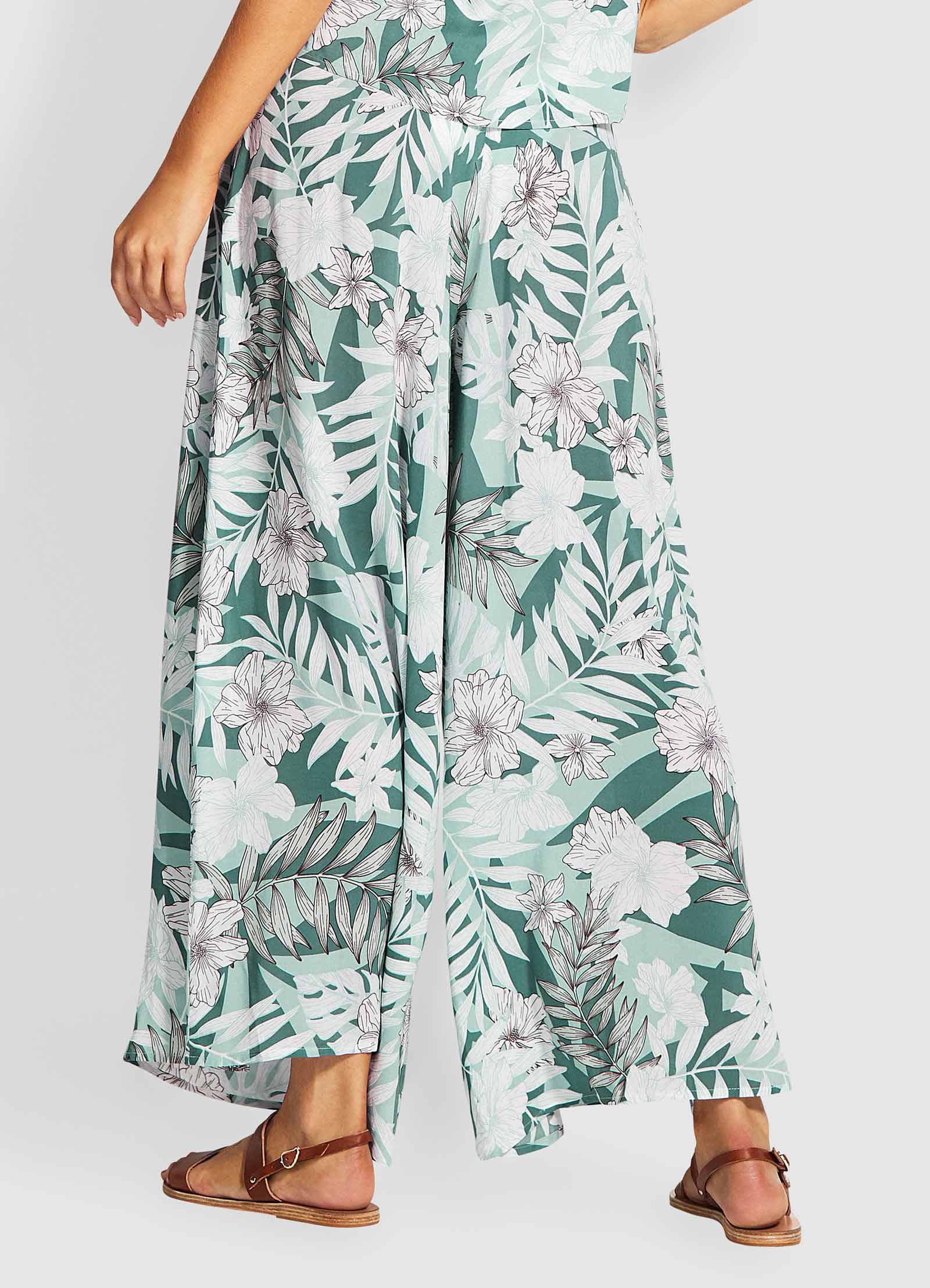Copacabana Pants - Vine - Vine view 4