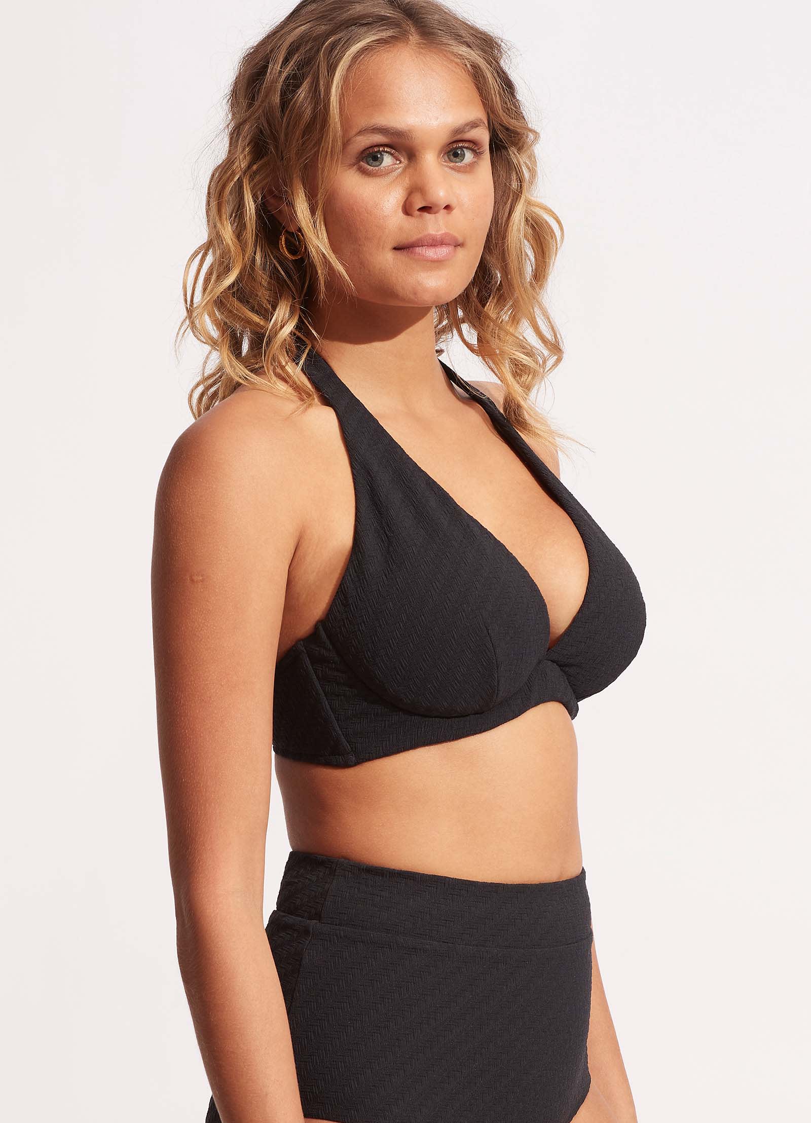 DD Fixed Tri Bra - Black - Black view 3