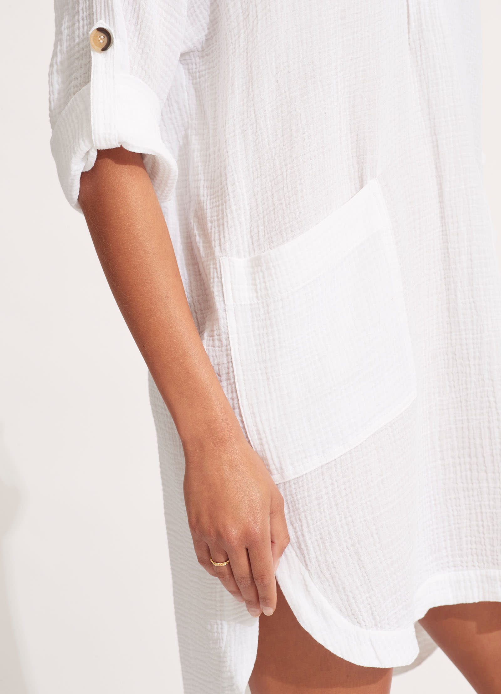 Essential Cover Up - White - White view 5