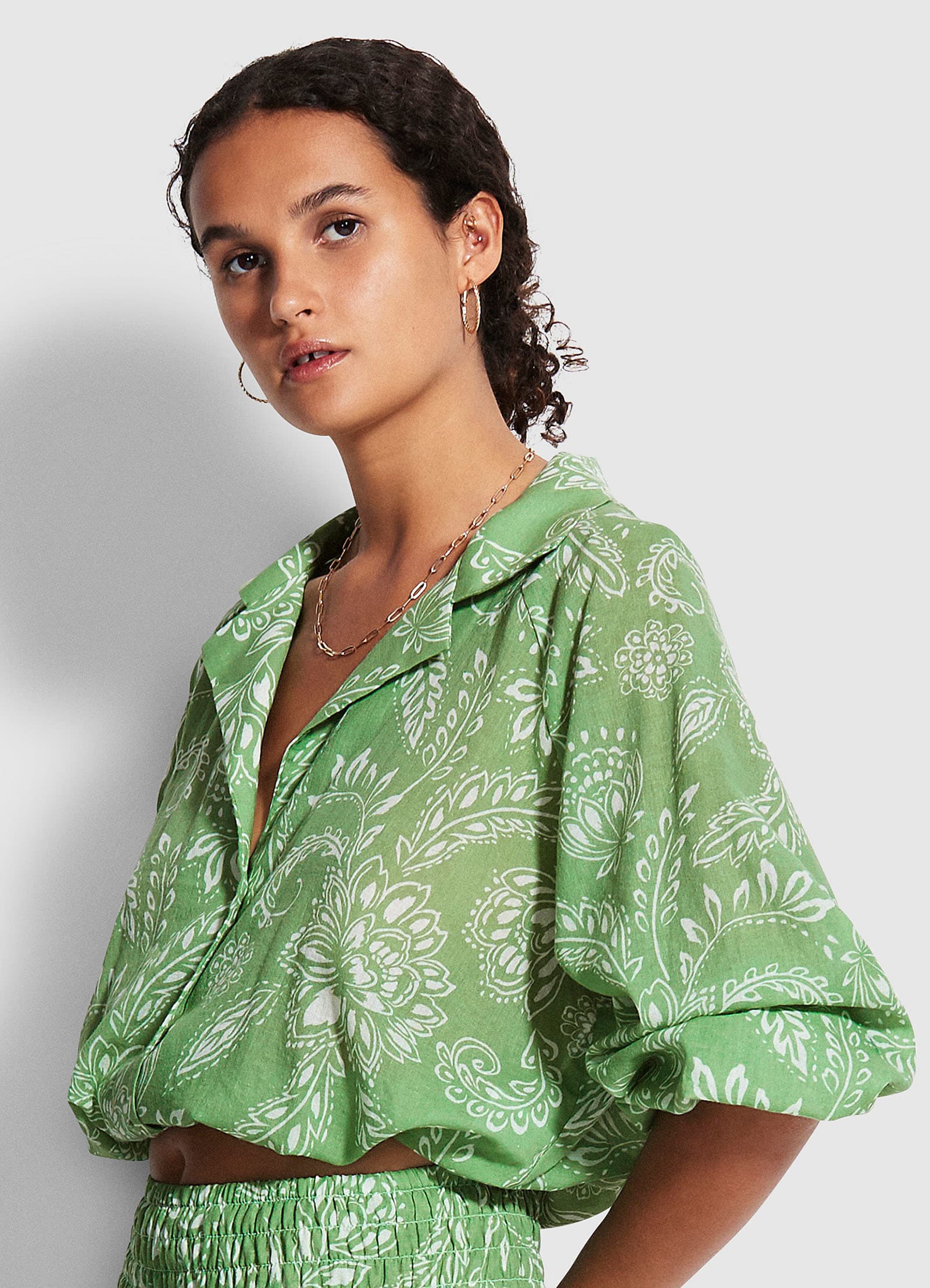 Folklore Crop Shirt - Green Tea - Green Tea view 2