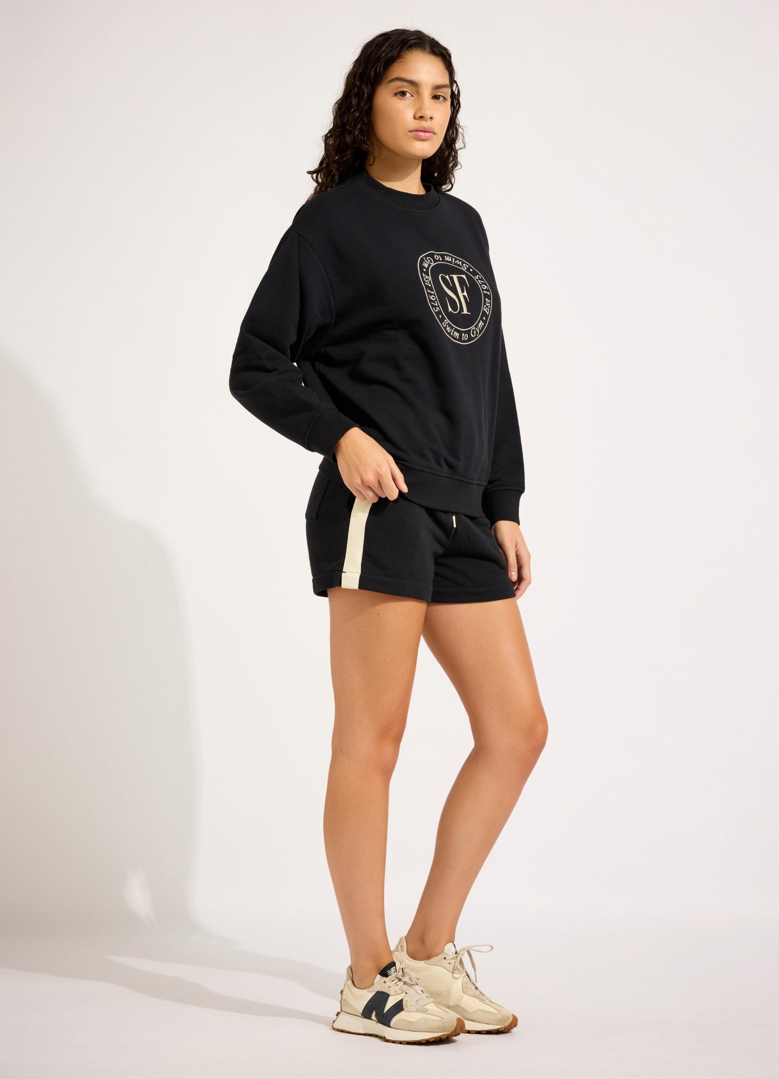 Heritage Shorts - Black - Black view 3