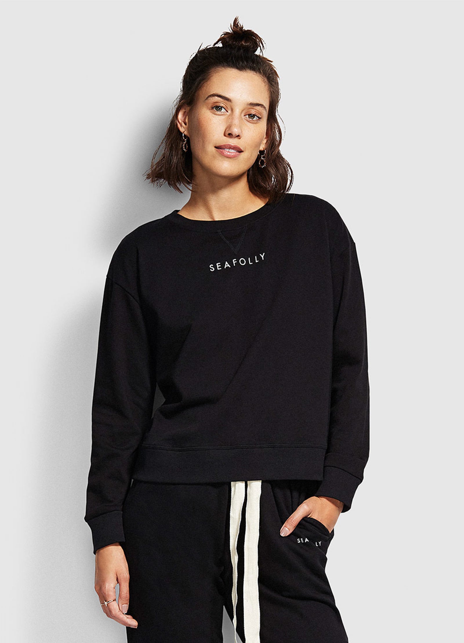 Holiday Crew Neck Sweater - Black - Black