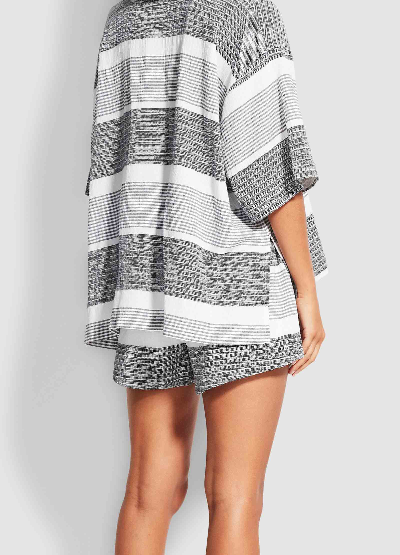 Jacquard Short - Black - Black view 3