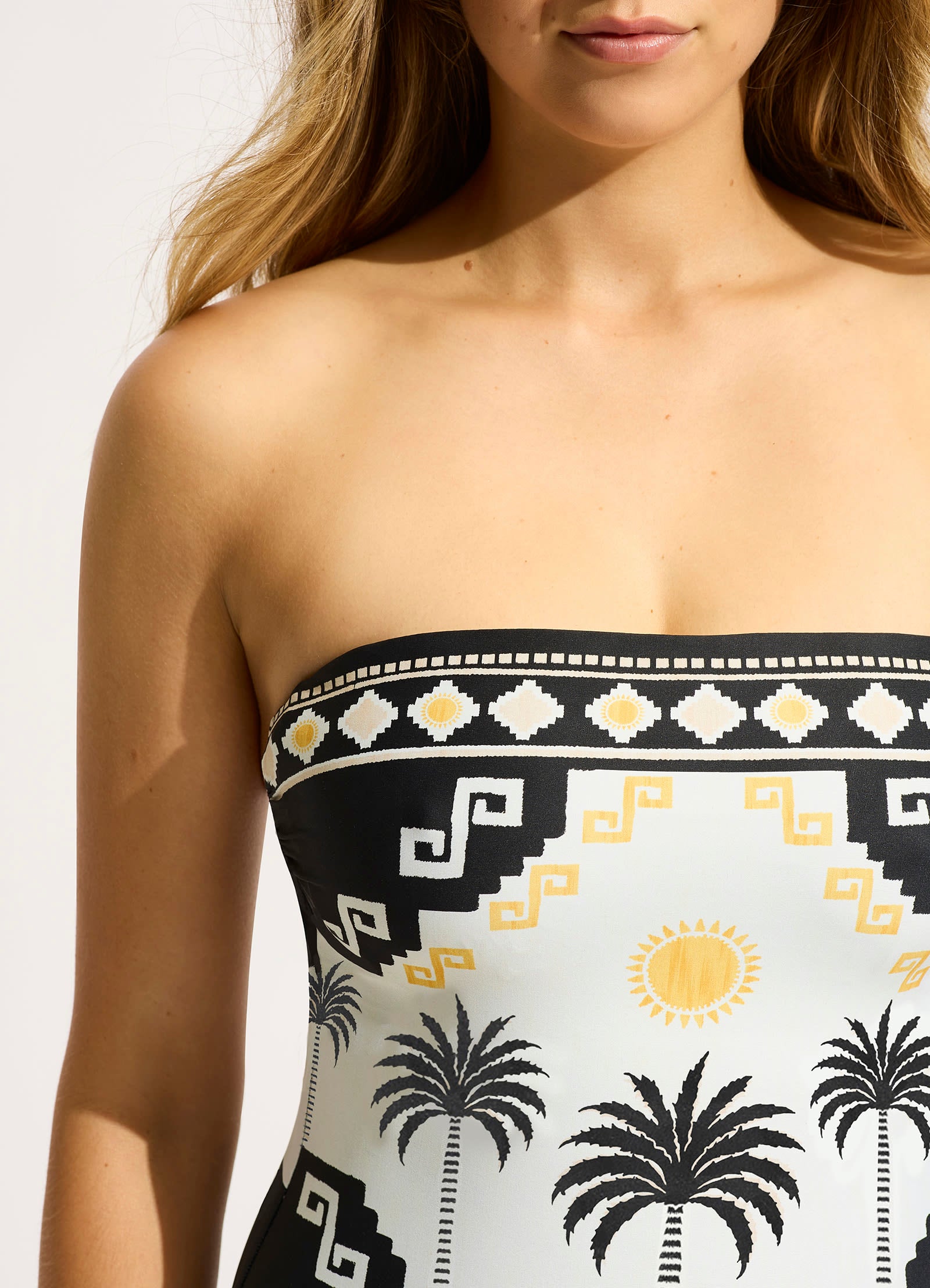Kasbah DD Bandeau One Piece - Black - Black view 4