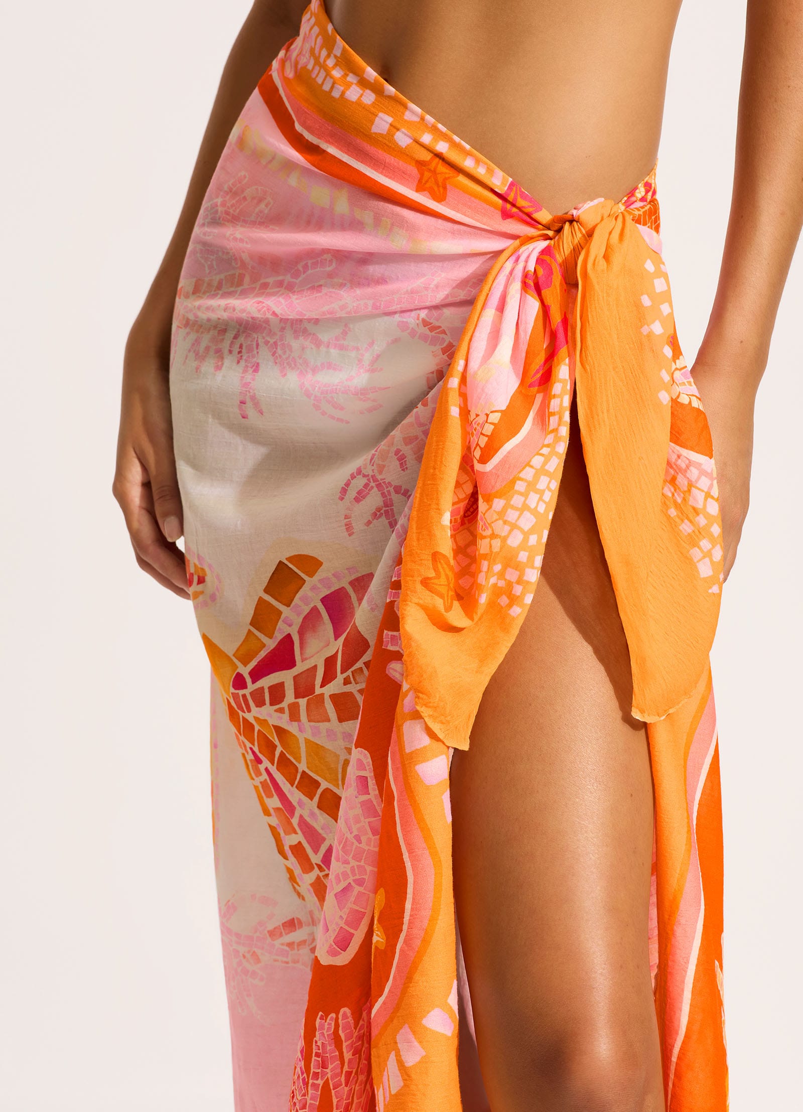 La Mer Sarong - White - White view 4