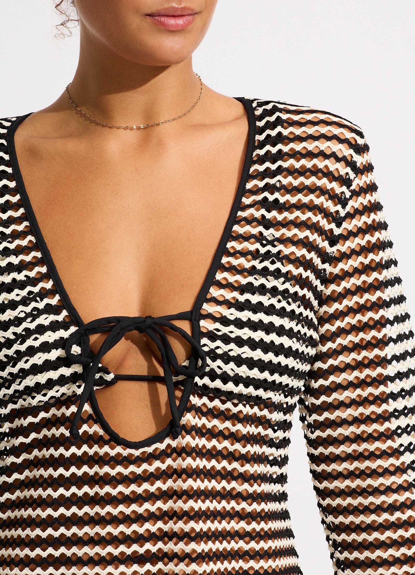 Mesh Effect Cover Up - Black - Black view 4