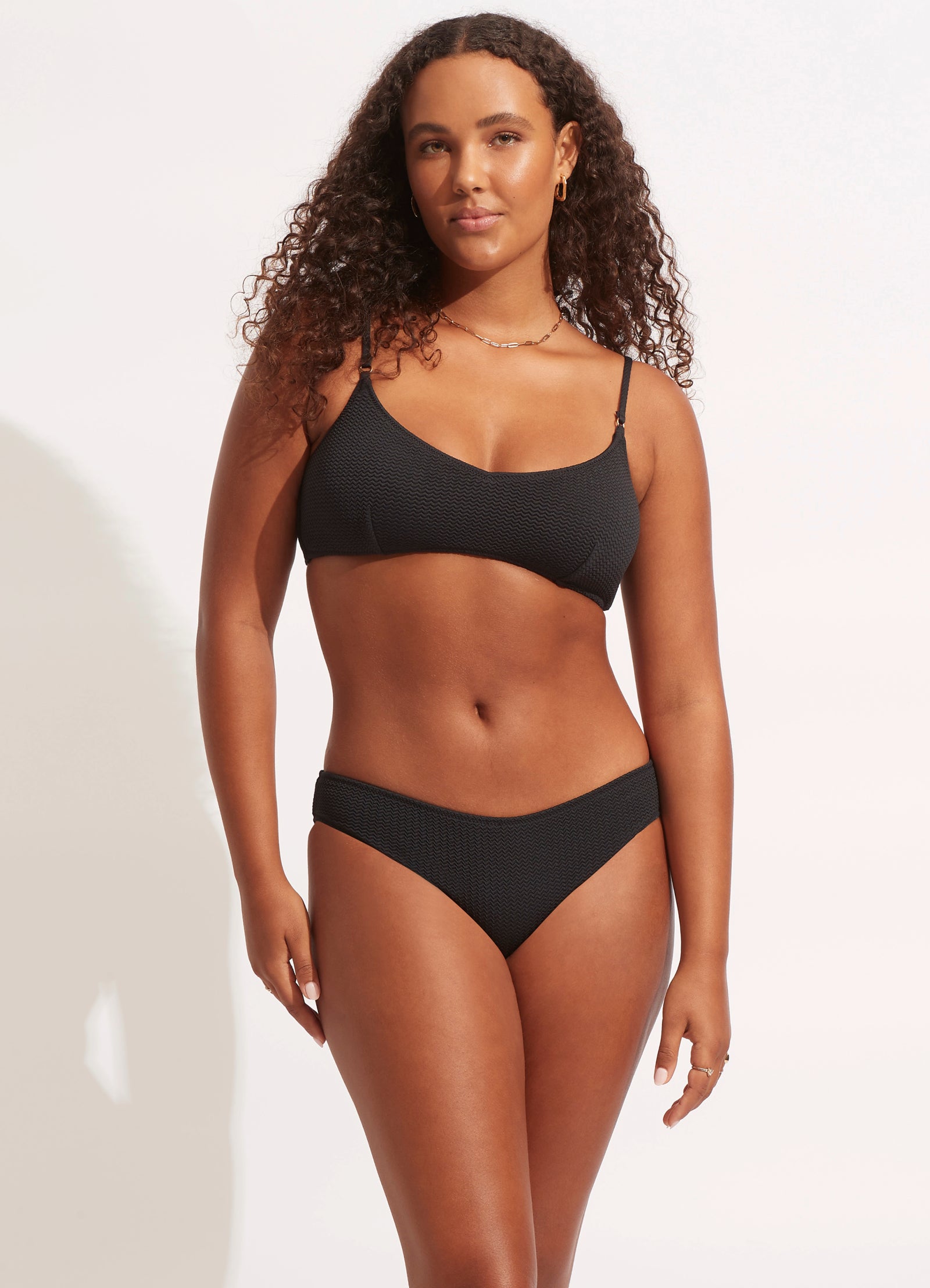 Sea Dive Bralette Bikini Top - Black - Black