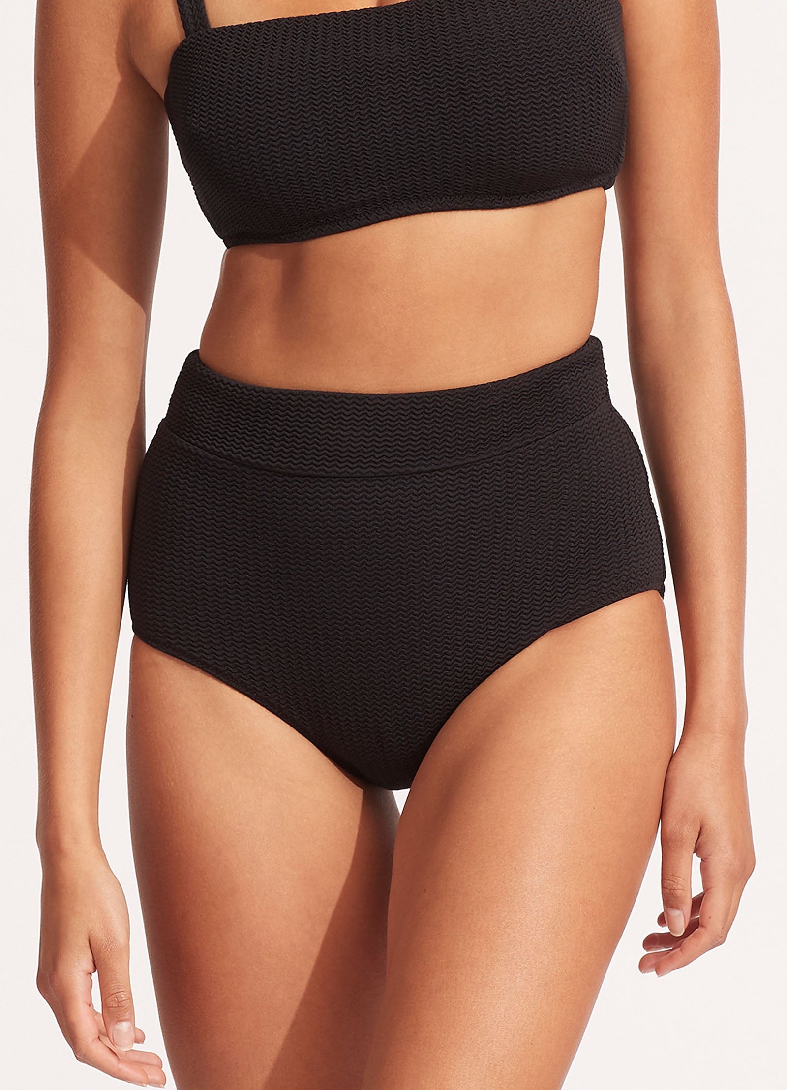 Sea Dive High Waisted Bikini Bottom - Black - Black view 3