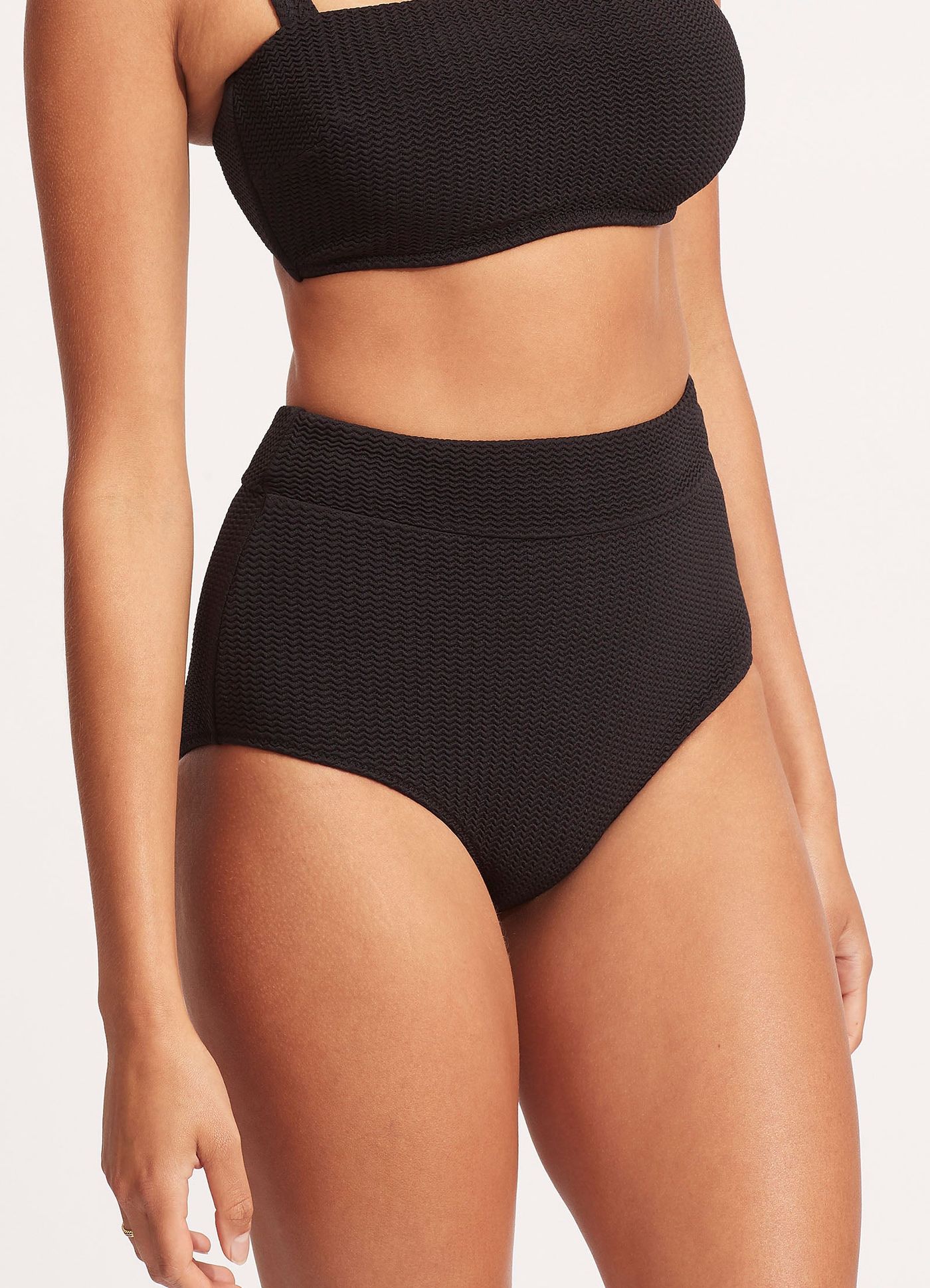Sea Dive High Waisted Bikini Bottom - Black - Black view 4