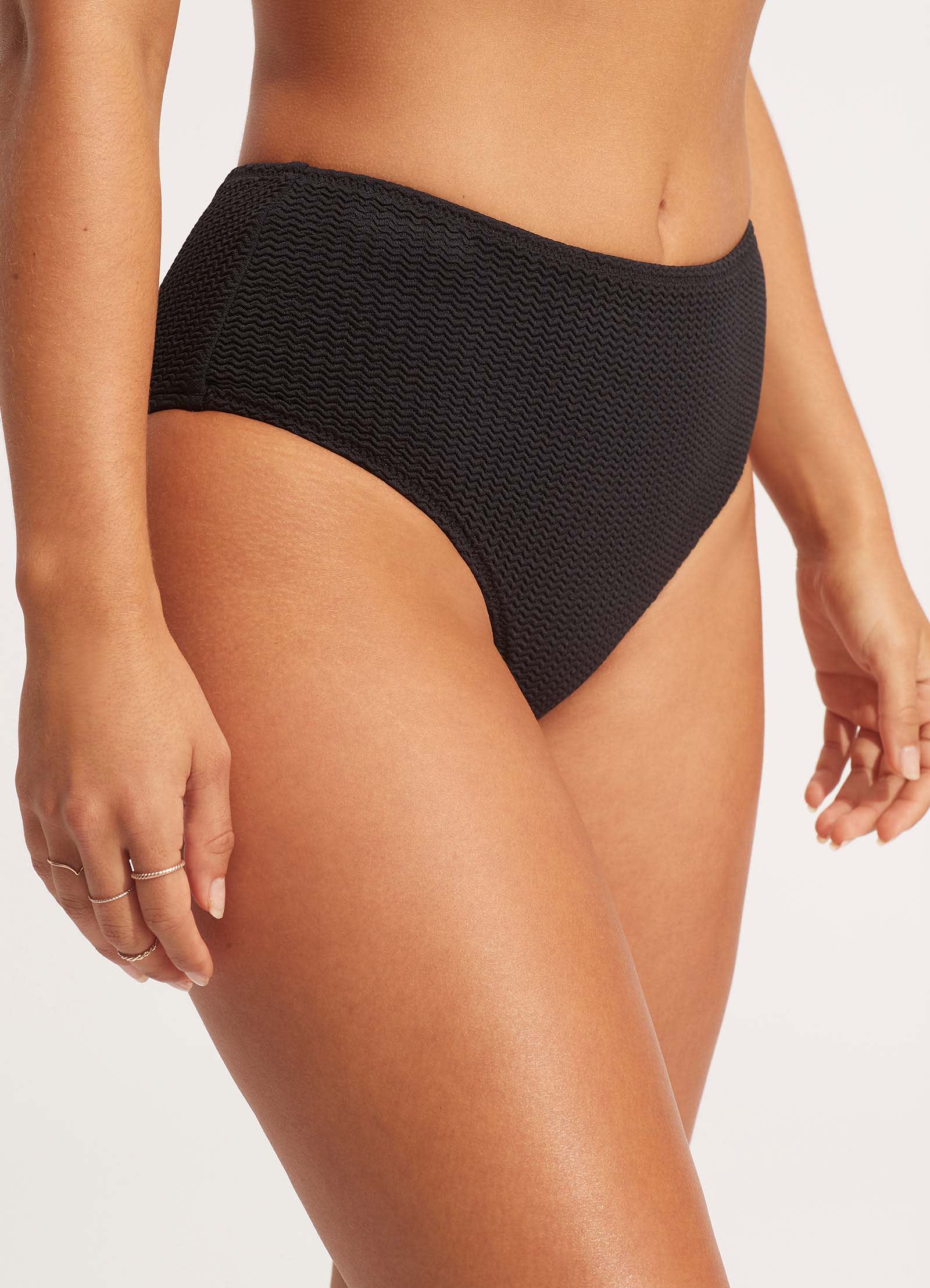 Sea Dive Wide Side Retro Bikini Bottom - Black - Black view 2