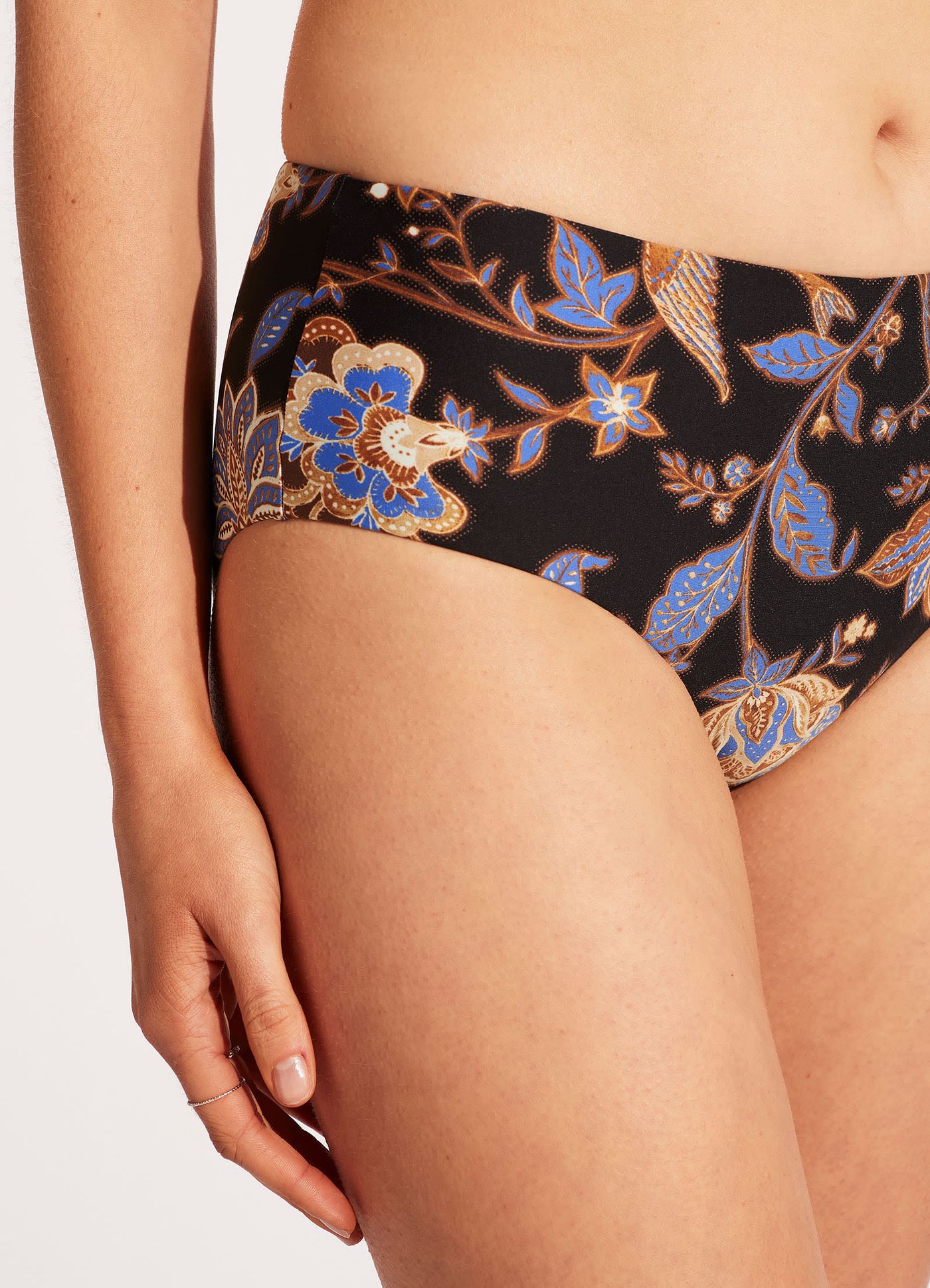 Silk Road Wide Side Bikini Bottom - Black - Black view 5