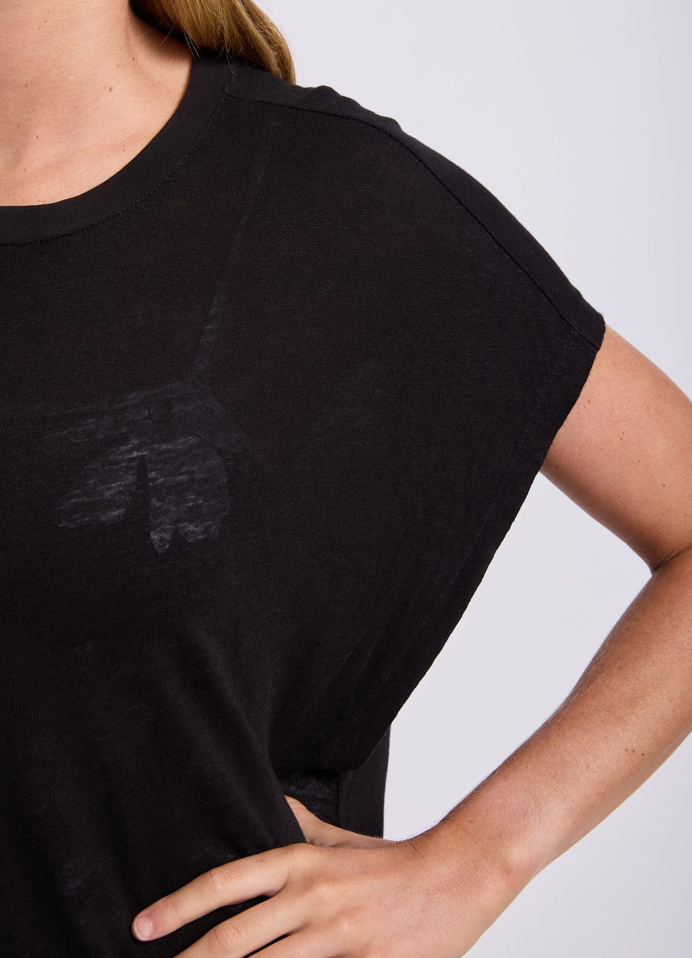 Slub Linen Batwing T-Shirt Dress - Black view 4