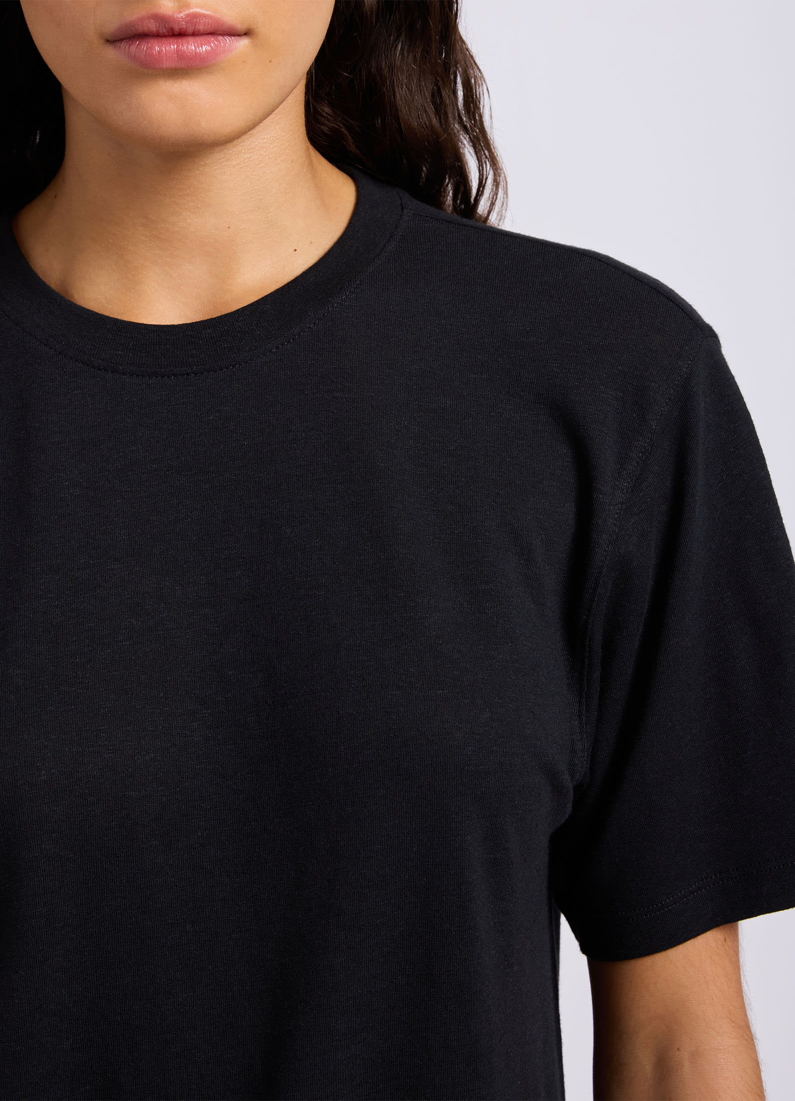 Slub Linen Boyfriend T-Shirt - Black view 5