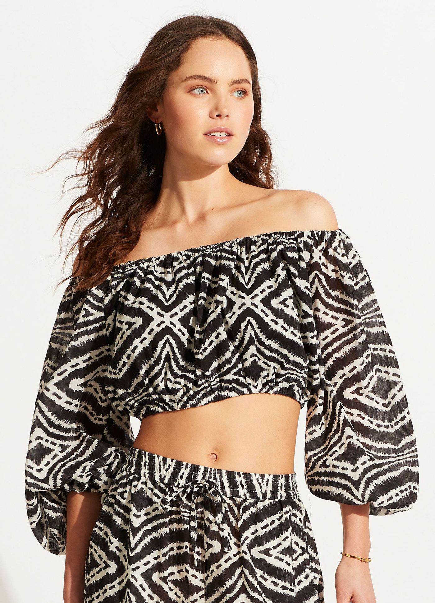 Zanzibar Crop Top - Black - Black view 2